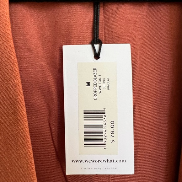 WeWoreWhat Cropped Blazer in Clay - Picture 8 of 8